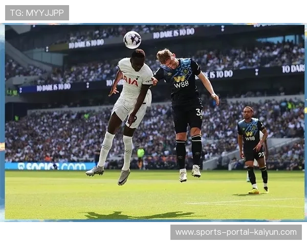 热刺补时绝平伯恩利,球迷怒斥弗兰克下课声浪达沸点 热刺补时绝平伯恩利,球迷怒斥弗兰克下课声浪达沸点