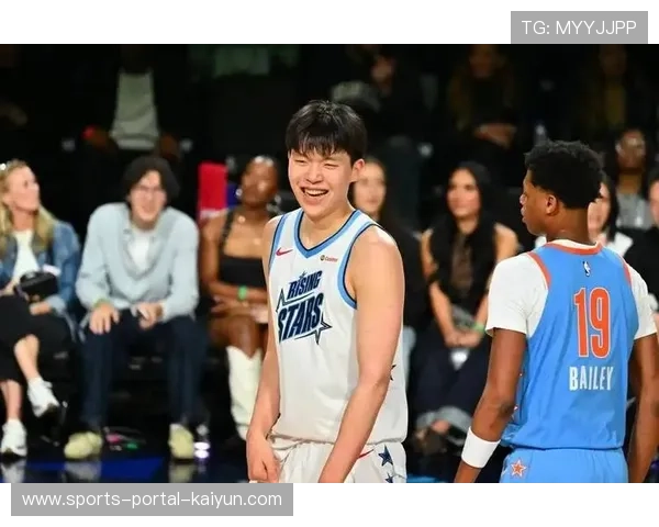 中国球员杨瀚森新秀挑战赛8分钟砍10分,表现高效 中国球员杨瀚森新秀挑战赛8分钟砍10分,表现高效